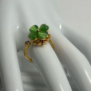 Ring clover leaf size 7